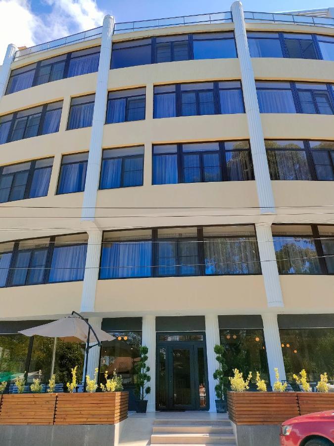 Hotel Citrus Gagra Exteriör bild